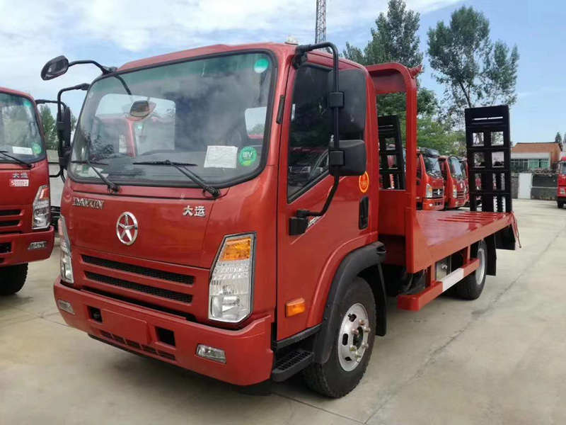 成都大運平板運輸車（小黃牌）